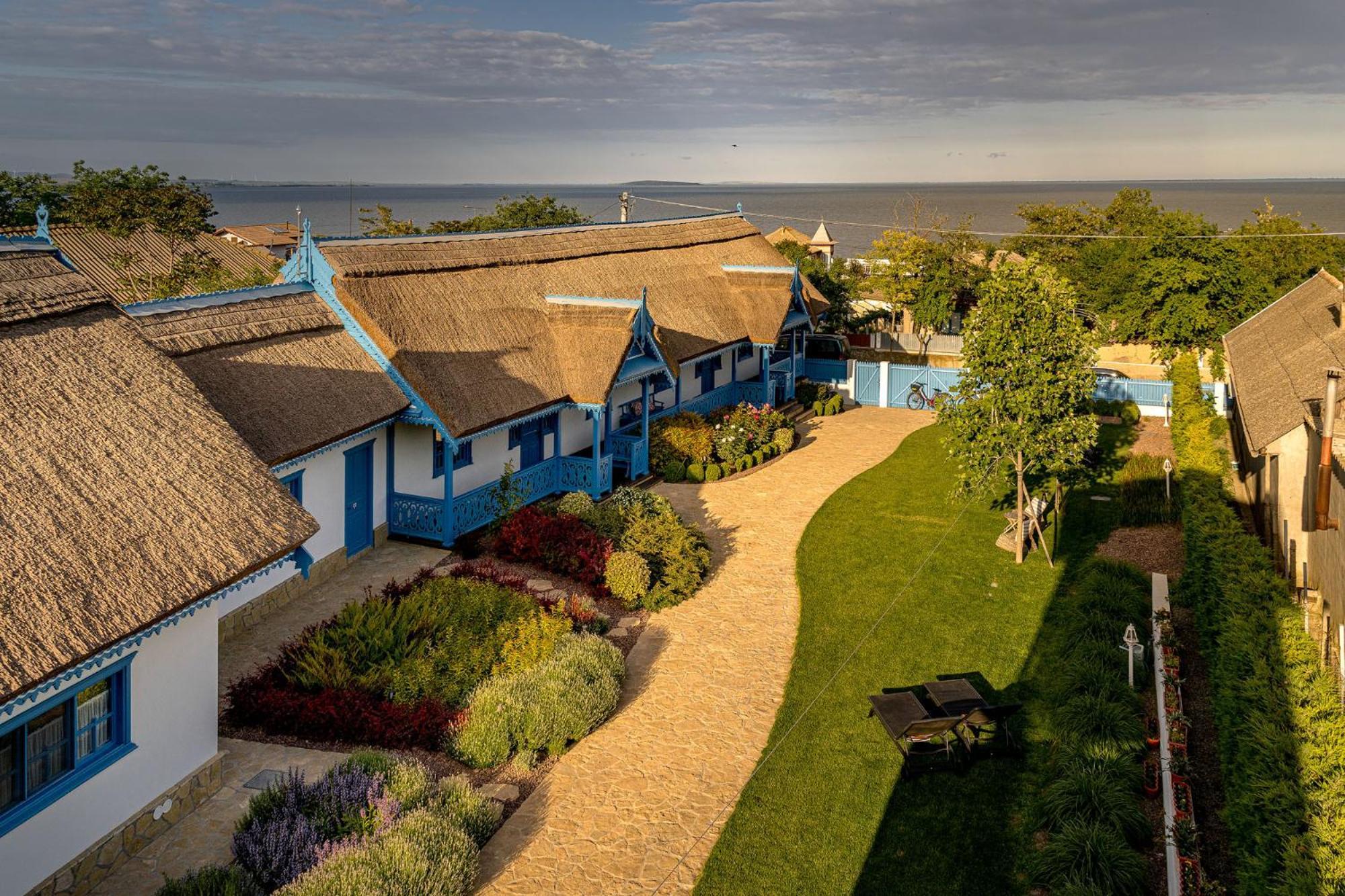 Casa Filip Din Sarichioi Hotel Bagian luar foto